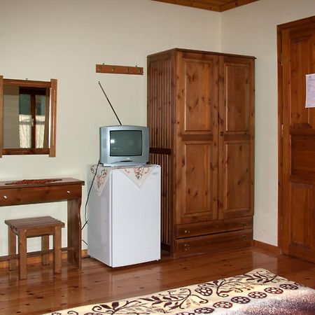 To Petrino Guesthouse Агиос-Германос Экстерьер фото