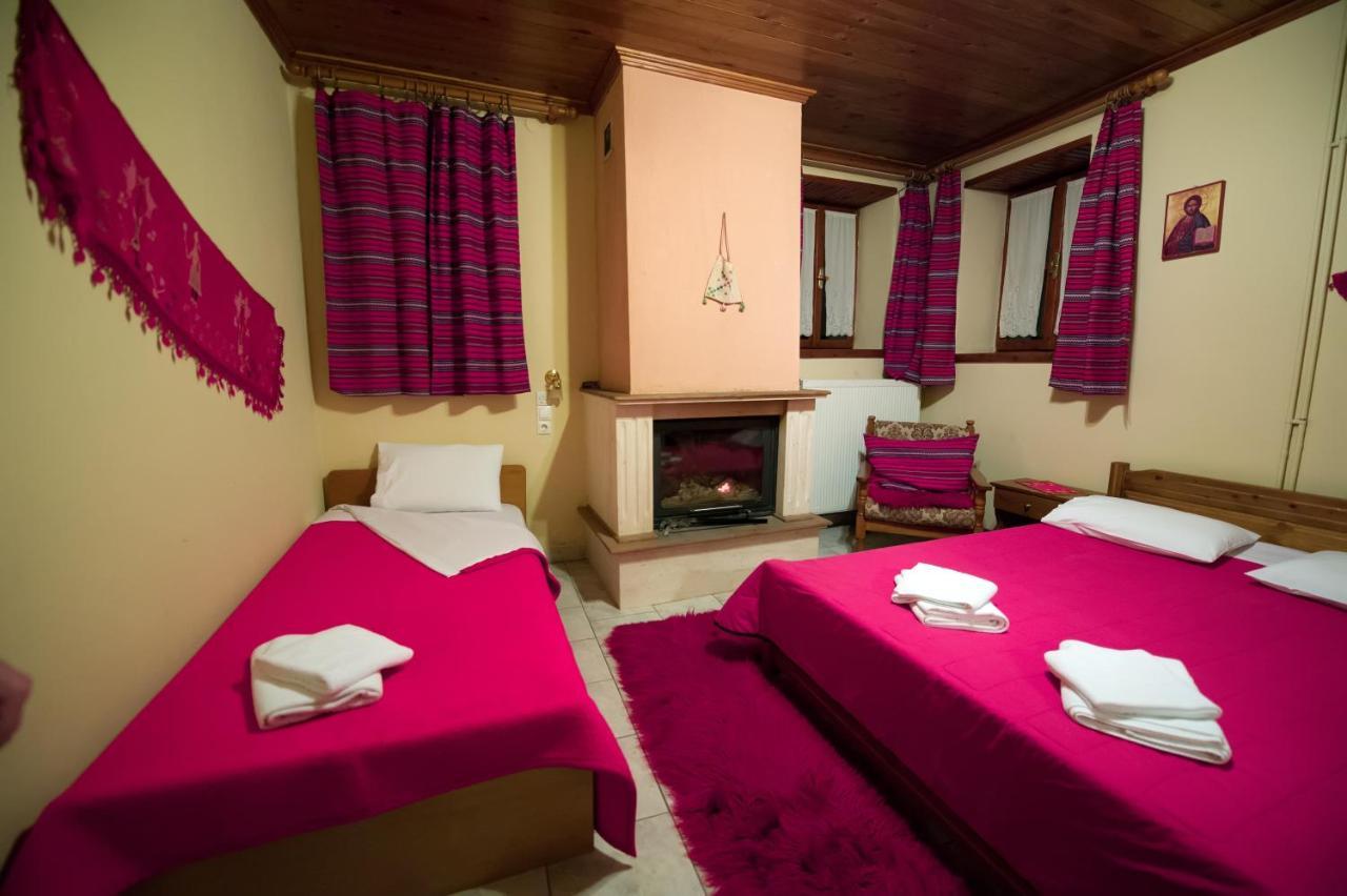 To Petrino Guesthouse Агиос-Германос Экстерьер фото